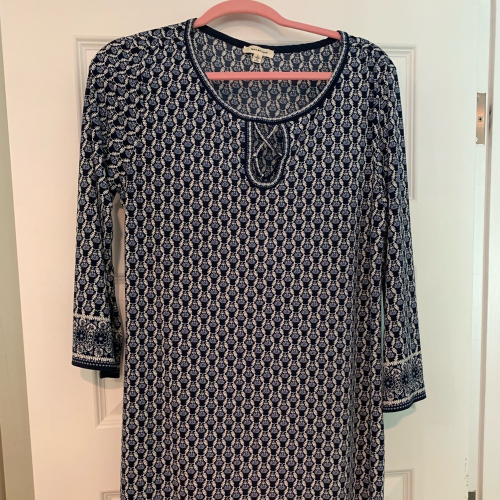 Navy blue and white knit dress